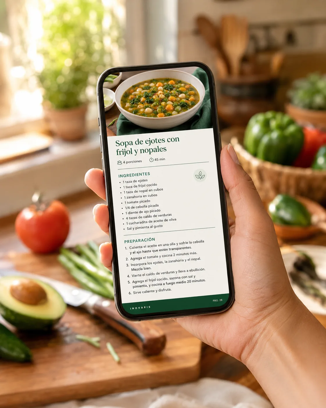 Receta de postre con su tabla de costos y precio sugerido abierta en el celular